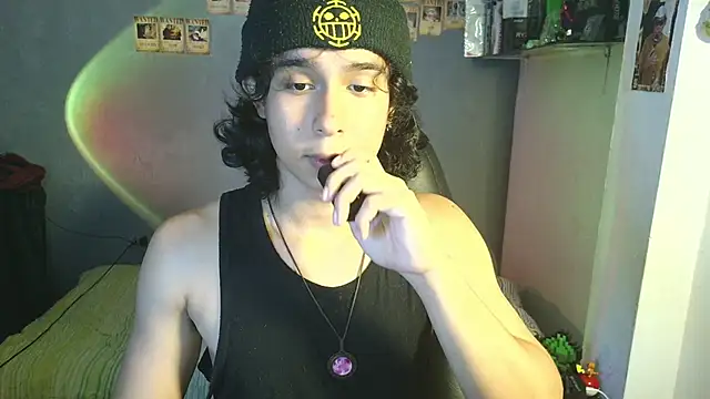 Snapshot of kairozz chatting on March 10, 4:46 pm kairozz online show from March 10, 4:46 pm