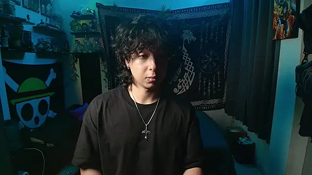 Snapshot of kairozz chatting on December 13, 7:53 pm kairozz online show from December 13, 7:53 pm