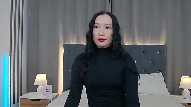 Snapshot of LeilaLow chatting on January 15, 3:05 pm LeilaLow online show from January 15, 3:05 pm