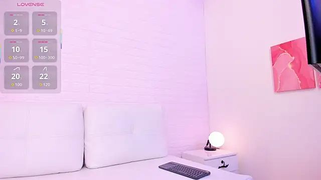 RenataJhonson  online show from September 10, 5:40 am