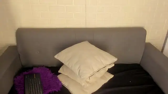 karina gomez 18 online show from December 14, 12:32 pm