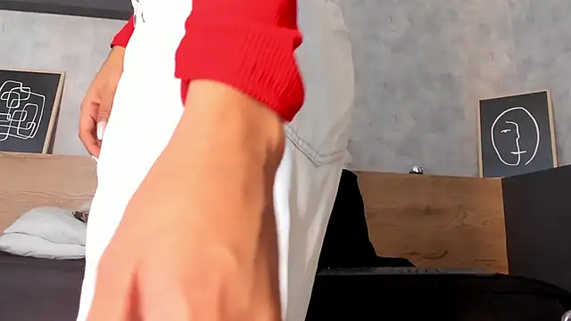 karina gomez 18 online show from April 5, 11:29 am