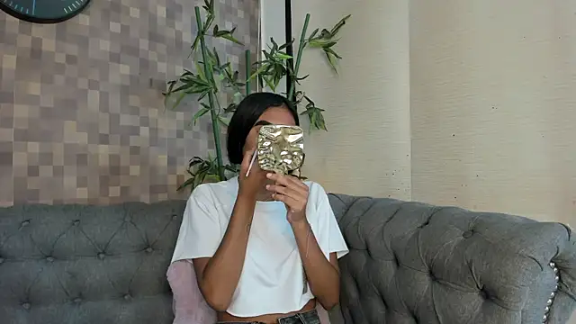 Snapshot of julieta_aguilar1 chatting on September 28, 8:14 pm julieta aguilar1 online show from September 28, 8:14 pm