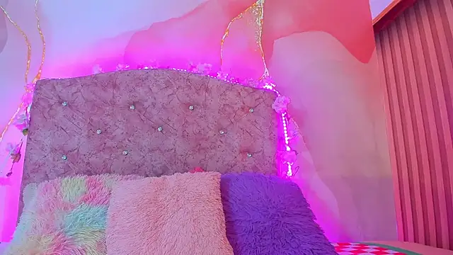 Bella  sweet online show from February 20, 6:35 pm