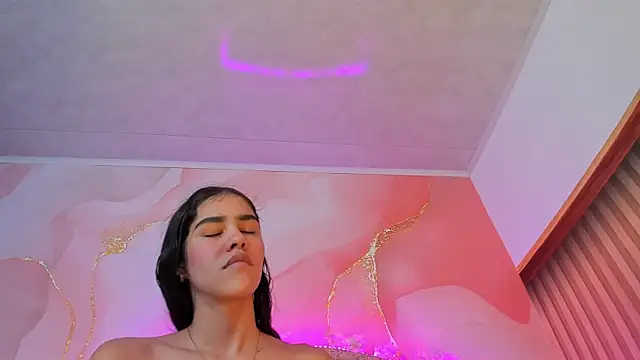 Bella  sweet online show from March 11, 6:30 pm