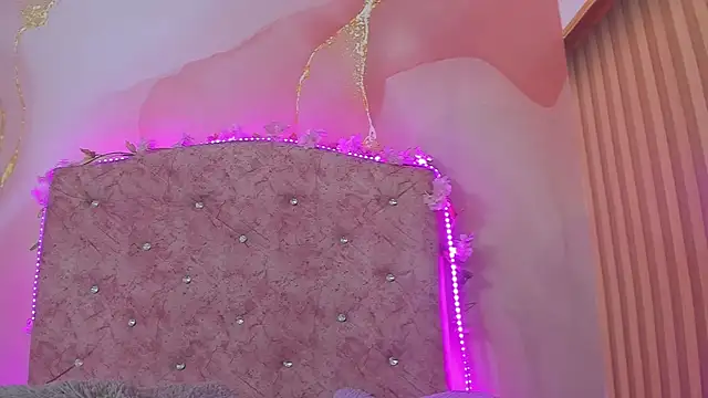 Bella  sweet online show from December 19, 10:44 am