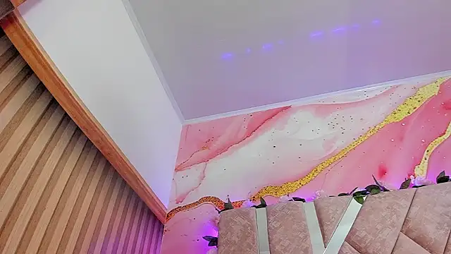 Snapshot of Bella__sweet chatting on February 27, 10:48 am Bella sweet online show from February 27, 10:48 am