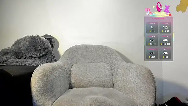 Snapshot of rayfit_90 chatting on January 6, 10:30 am rayfit 90 online show from January 6, 10:30 am