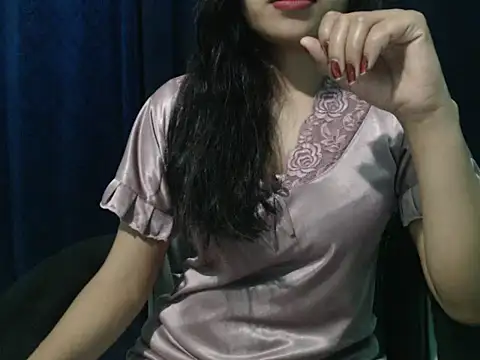 Yashi online show from April 22, 4:52 pm