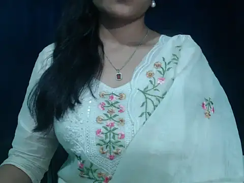 Yashi online show from June 4, 4:35 pm