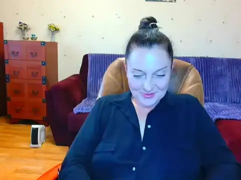 Alice3694 online show from November 2, 1:57 pm