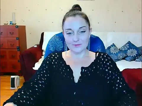 Alice3694 online show from February 2, 7:40 am