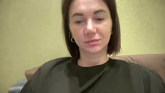 Snapshot of EvilDemon94 chatting on November 4, 6:01 am EvilDemon94 online show from November 4, 6:01 am