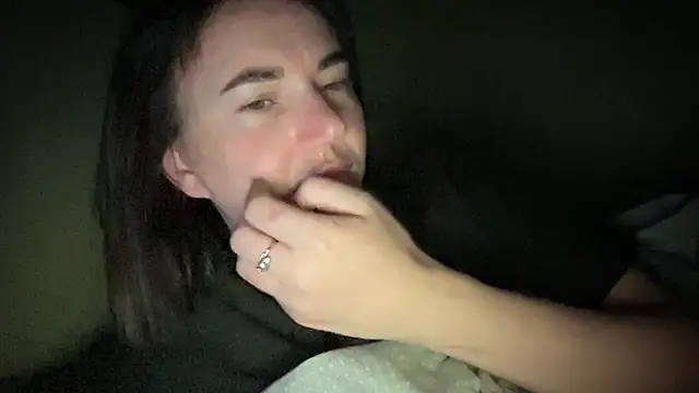 Snapshot of EvilDemon94 chatting on November 24, 5:07 am EvilDemon94 online show from November 24, 5:07 am