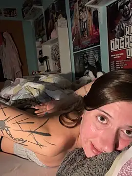 Snapshot of SonjaPrivat69_ chatting on September 10, 8:53 pm SonjaPrivat69 online show from September 10, 8:53 pm