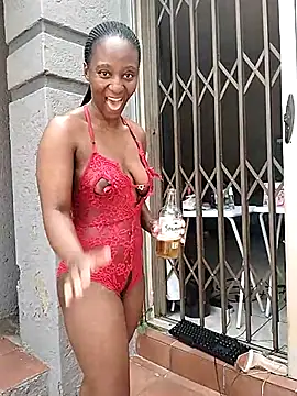 Snapshot of Lucy_Blacksilk chatting on March 22, 11:53 am Lucy Blacksilk online show from March 22, 11:53 am