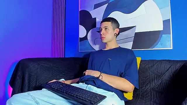 Jefer rick  online show from December 4, 11:30 am