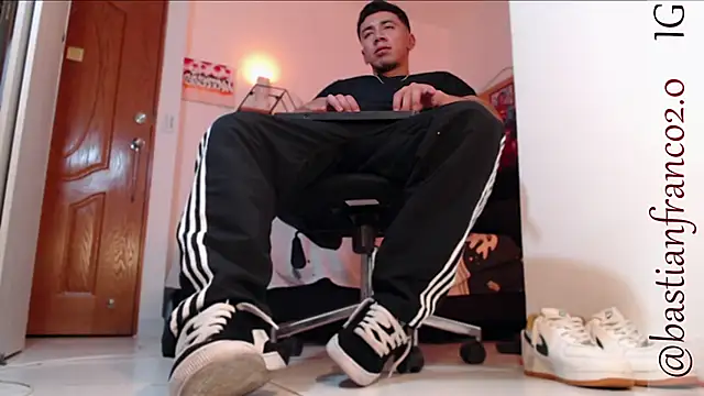 marc ginale online show from December 15, 5:02 am