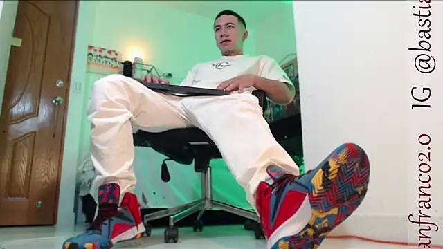 marc ginale online show from December 25, 2:35 am