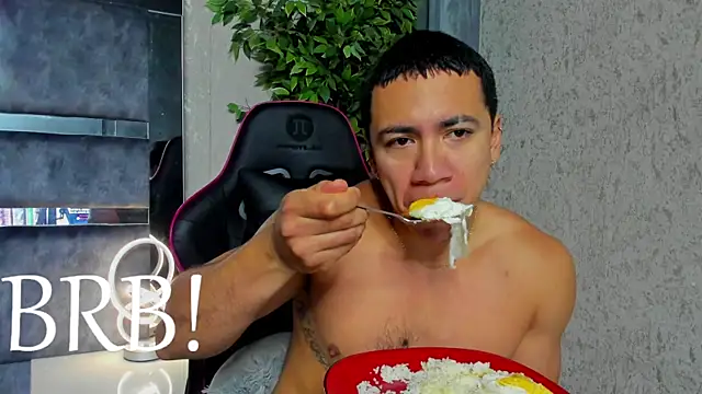 Snapshot of marc_ginale chatting on December 5, 5:42 pm marc ginale online show from December 5, 5:42 pm