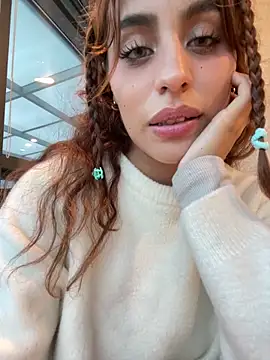 Katee Jones online show from December 18, 10:38 pm