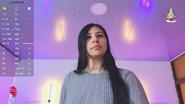 Snapshot of _gaby2 chatting on November 24, 11:21 am gaby2 online show from November 24, 11:21 am