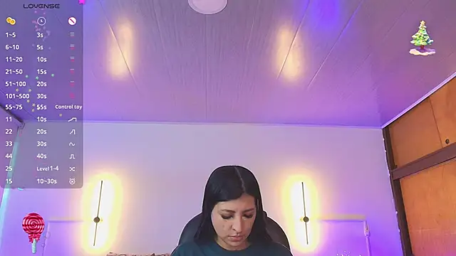 Snapshot of _gaby2 chatting on November 29, 11:24 am gaby2 online show from November 29, 11:24 am