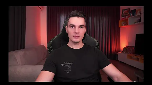 Snapshot of billypassion chatting on January 29, 9:23 am billypassion online show from January 29, 9:23 am