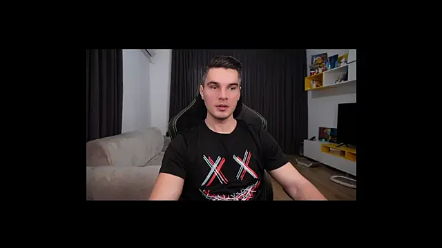 Snapshot of billypassion chatting on February 1, 9:21 am billypassion online show from February 1, 9:21 am