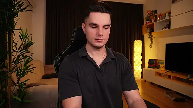 Snapshot of billypassion chatting on February 16, 5:37 am billypassion online show from February 16, 5:37 am