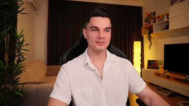 Snapshot of billypassion chatting on February 18, 4:58 am billypassion online show from February 18, 4:58 am