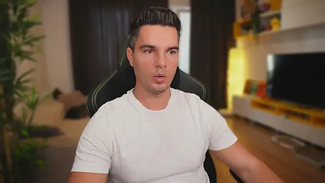 Snapshot of billypassion chatting on September 14, 6:34 am billypassion online show from September 14, 6:34 am