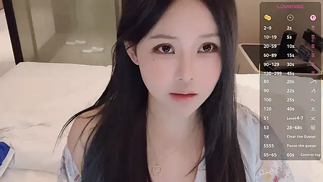 Snapshot of Fountain- chatting on September 25, 5:27 pm Fountain- online show from September 25, 5:27 pm