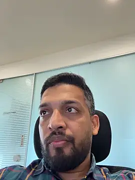 a4ashes online show from October 11, 4:01 am