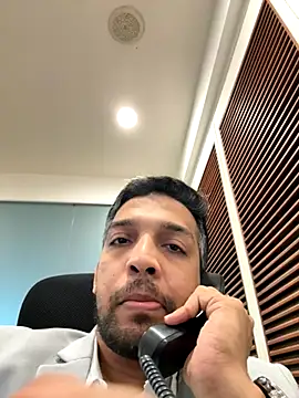 a4ashes online show from October 31, 9:32 am