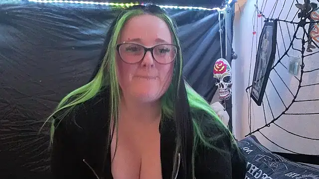 Bunny Cummings online show from February 6, 11:41 pm