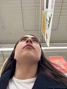 Holly Play online show from February 19, 1:17 pm