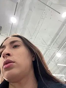 Holly Play online show from February 21, 8:51 am