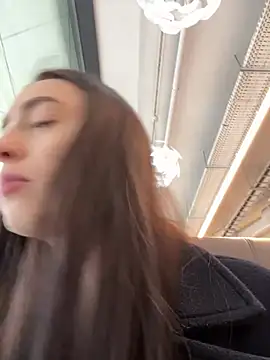 Holly Play online show from March 12, 11:09 am