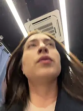 Holly Play online show from March 13, 11:41 am