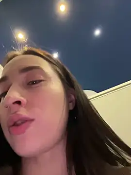 Holly Play online show from March 14, 12:29 pm