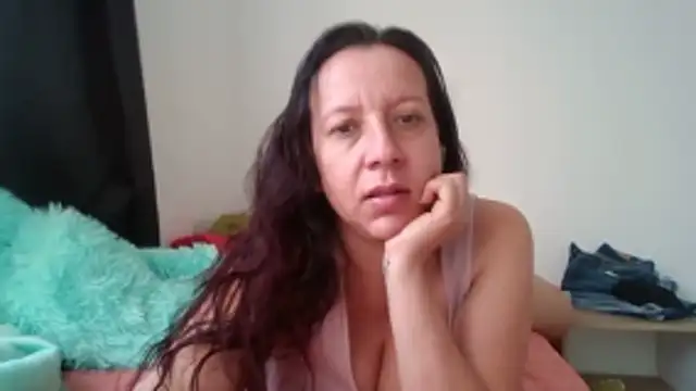 milfevha online show from December 14, 11:59 am