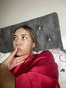 Iris lee online show from March 18, 10:15 pm