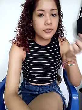 Caccau scorpion online show from February 26, 7:05 pm