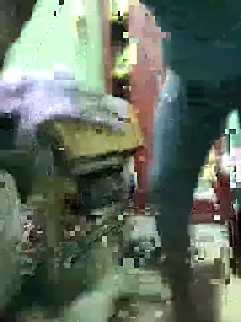 Snapshot of ShelfyOfferer chatting on October 13, 3:23 pm ShelfyOfferer online show from October 13, 3:23 pm