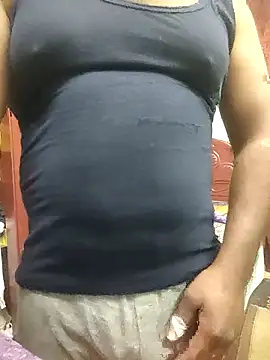 Snapshot of ShelfyOfferer chatting on December 17, 2:01 pm ShelfyOfferer online show from December 17, 2:01 pm