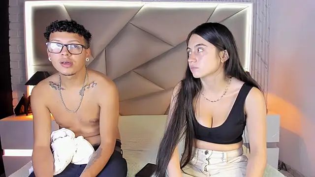 Bonny Bonss online show from March 3, 7:39 pm