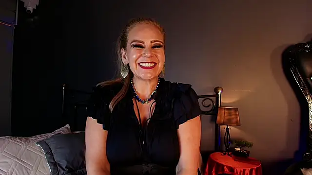 MelaniaKnauss online show from March 23, 8:46 pm