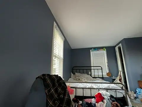 Snapshot of gingerbabe18 chatting on October 3, 10:18 pm gingerbabe18 online show from October 3, 10:18 pm