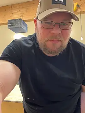 Snapshot of Thenakedjoiner1 chatting on February 27, 4:51 pm Thenakedjoiner1 online show from February 27, 4:51 pm